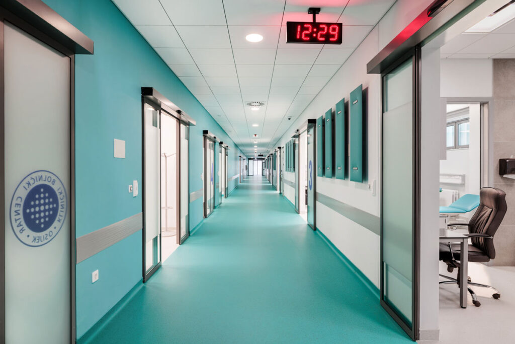 ER&Day Hospital, Rechner Architects, Hrvatska, interijer / foto: Stocic Multimedia Studio