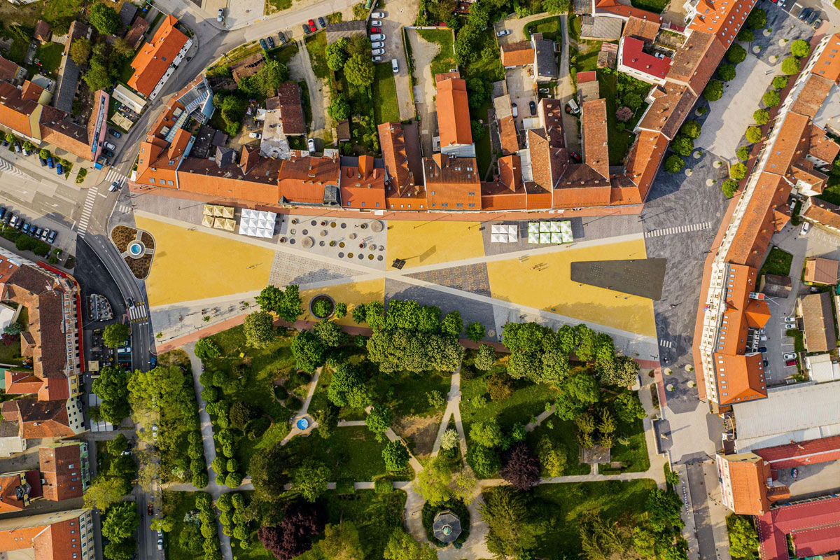 projekt: Središnji trgovi u Koprivnici / autor projekta: Studio NFO / foto: Zoran Bakić i Filip Ružić